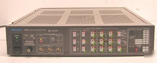Tektronix - 1910 digital generator signal generator