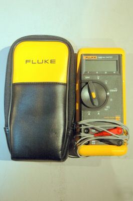 Fluke 73III multimeter w/ leads and holster used 