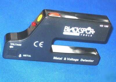 Electronic metal & voltage detector, cables, pipes, gas