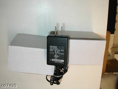 Ac adapter 110 vac input, 5VDC 1AMP output 