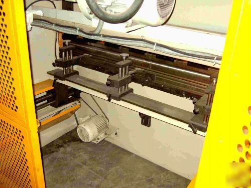 Used u.s. industrial hydraulic press brake, 44 ton x 6'