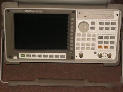 Hp / agilent 35670A audio spectrum / signal analyzer