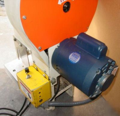 Molex 3BF 3 ton automatic mechanical press / stamper