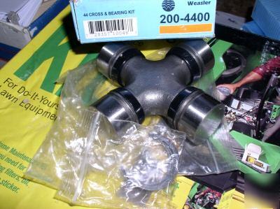 John deere u-joint cross & bearing weasler 200-4400 