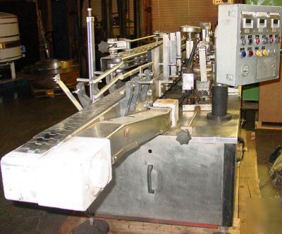 Krones rondella 88 labeler w/ conveyor & control panel