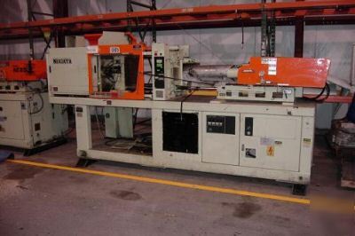 55 ton, 3 oz. niigata injection molding machine '93