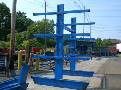 Cantilever storage rack