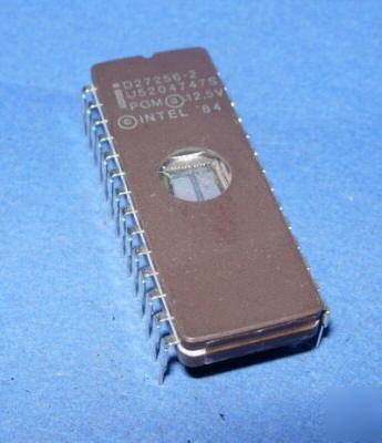 D27256-2 intel vintage eprom collectible nos 