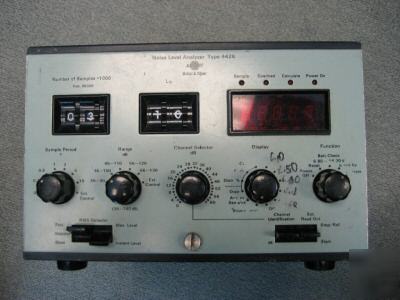 Bruel & kjaer noise level analyser 4426 incl manuals