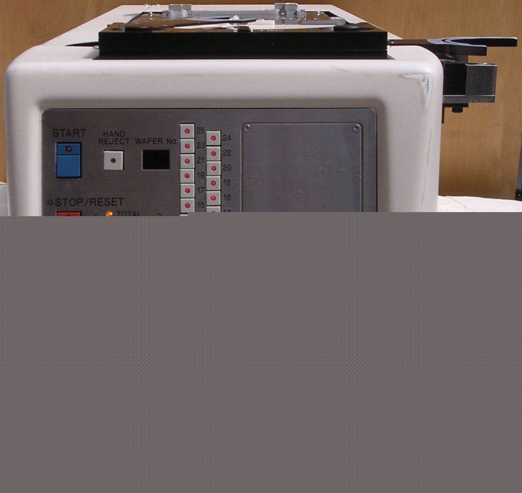 Nidek im-11 wafer handler loader 