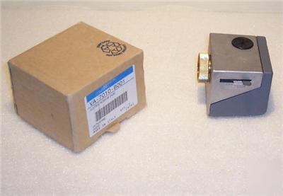 Johnson controls electric actuator va-7010-8001 