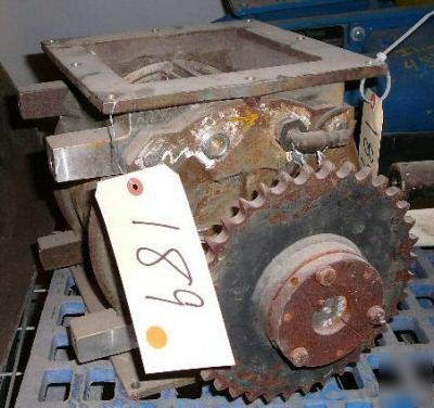 8â€x 8â€ sprout waldron rotary valve; ss (189)