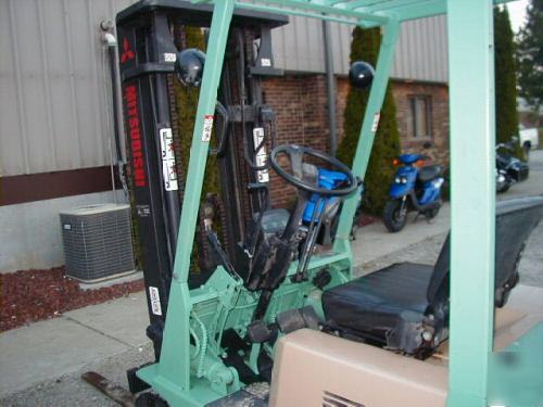 Mitsubishi 5,000 lb forklift 5000 fork lift truck nice 