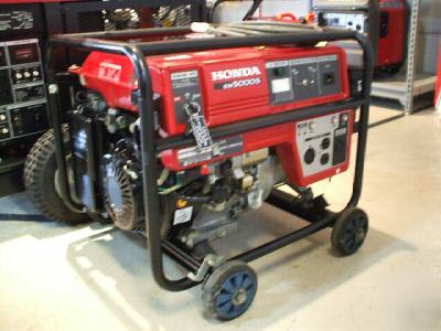 Honda em 5000 generator w/ extras