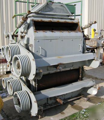 At ferrell dual roll crusher (3635)
