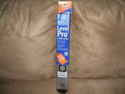 Werner level pro ladder leveler 