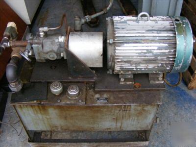 Vickers 15 hp hydraulic pump system works perfectly