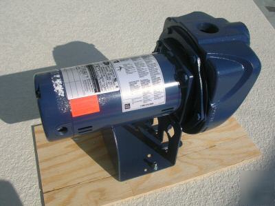 Berkeley 1.5 hp centrifugal irrigation sprinkler pump 