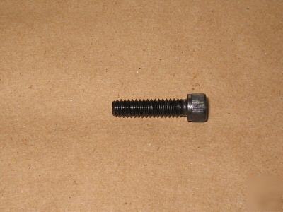 2,500 socket head cap screws size: 6-32 x 7/8