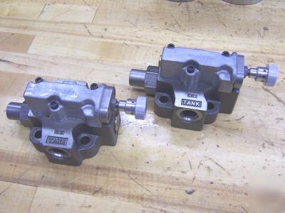 Hydraulic pressure reducing valves, 1500 psi 