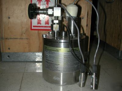 Teos liquid source stainless steel vessel ampule