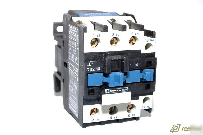 Telemecanique LC1-D3210M7 LC1D3210M7 contactor 220V 