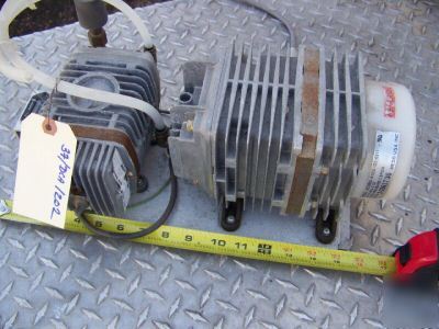 Medo vacuum pump model ac 0902-a