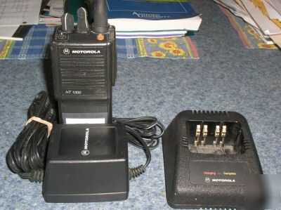 Motorola ht-1000 vhf hi band radio 5 watts