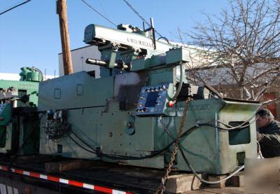 Cincinnati hypowermatic milling machine