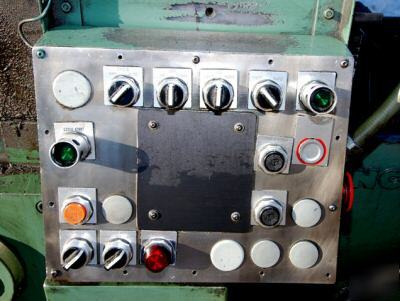 Cincinnati hypowermatic milling machine