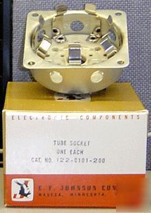 New e.f. johnson 122-0101-200 vhf military grade socket