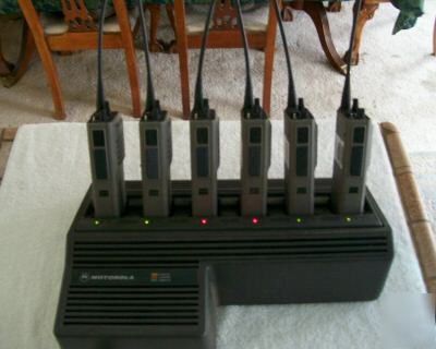 Lot 6 motorola radio uhf HT600 438-470MHZ H44SVU7160BN 