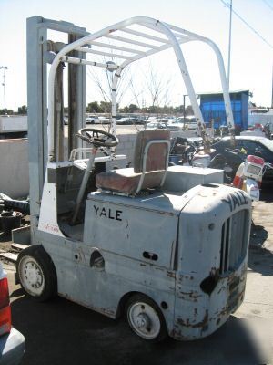 Yale forklift, 6 cyl, 4000 lbs, 192