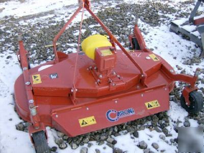  mahindra 2015HST tractor ; 20HP. ; 4 wheel drive