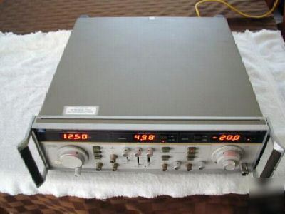 Hp - agilent 8684B signal generator w/option 002 