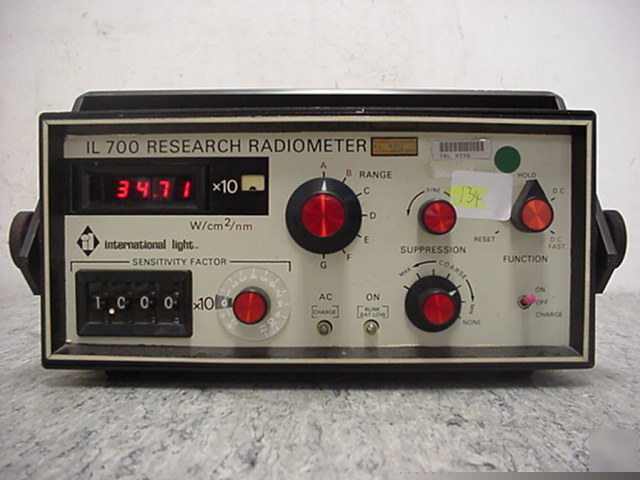 Il 700 research radiometer *tested & working*