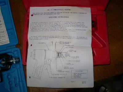 Huck ak-175A pneudraulic riveter