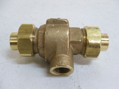 New brass Â¾â€ continuous pressure backflow preventer 