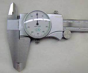 Mitutoyo series 505 12