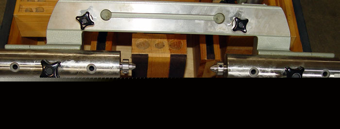 Centering fixtures - bench centers 