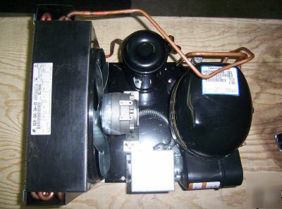 Copeland 1/2 hp condensing unit- mcfh-0049-caa-201 