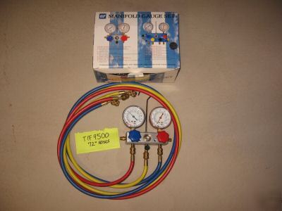 Refrigerant manifold, gauge and hose set