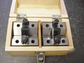 Precision medium indexable v- block set 