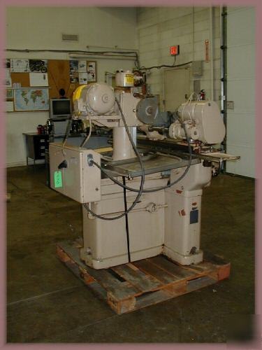 Brown & sharpe universal tool & cutter grinder - xlnt