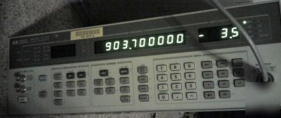 Hp 8657D power supply works great