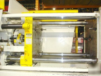 Van dorn injection molding machine 300 ton 30 oz shot