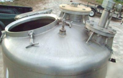 Walker 232GAL ss 30PSI / full vacuum dome/dish mix tank