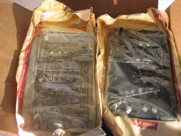 Honeywell Q682A 1038 thermostat subbase qn=13 