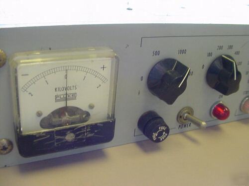 Fluke high voltage power supply 412B