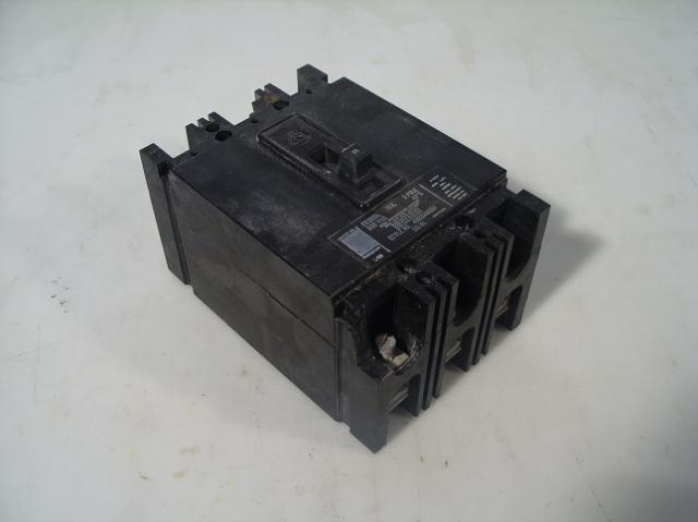 Westinghouse FB3015L 15 amps circuit breaker